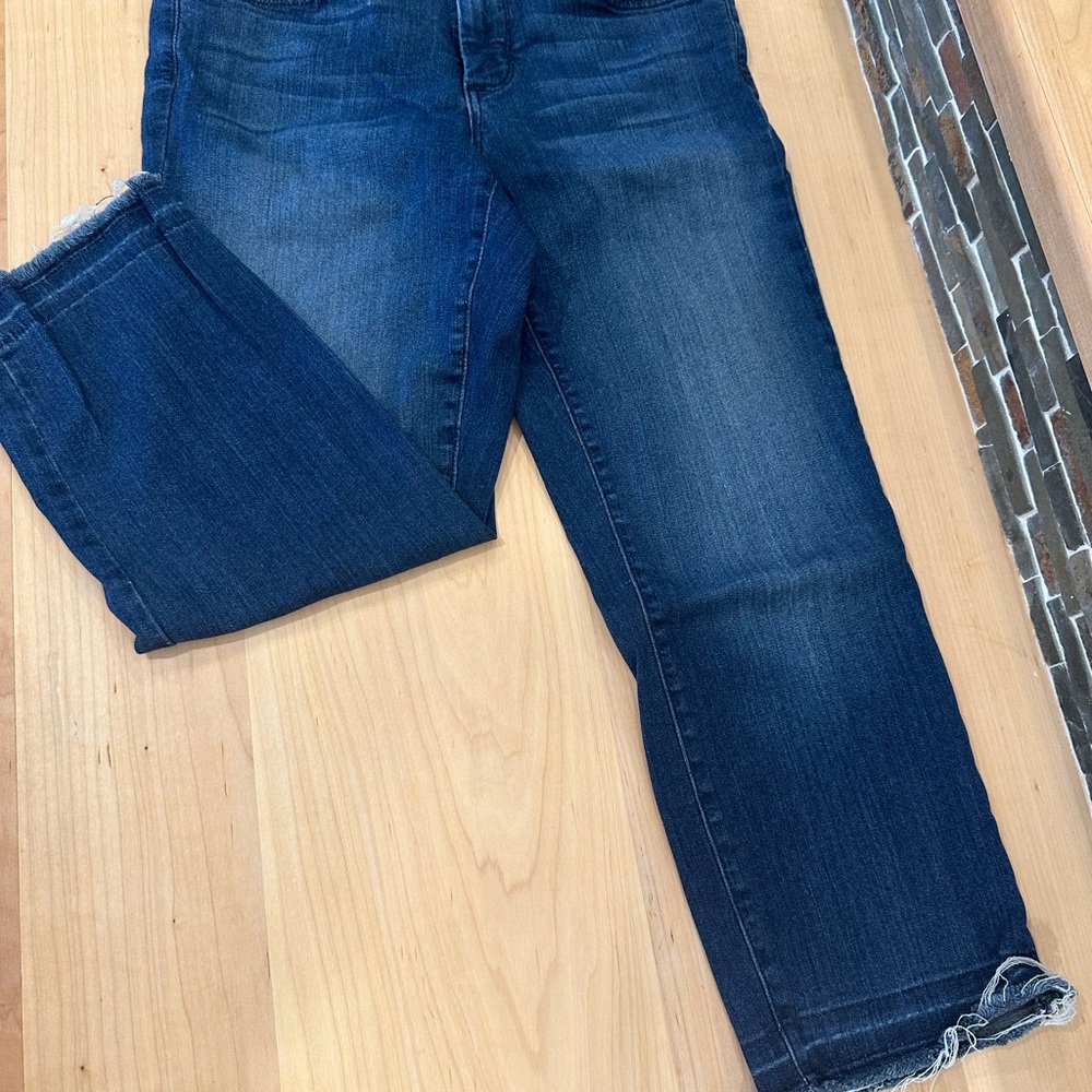 Women's Blue Capri Jeans